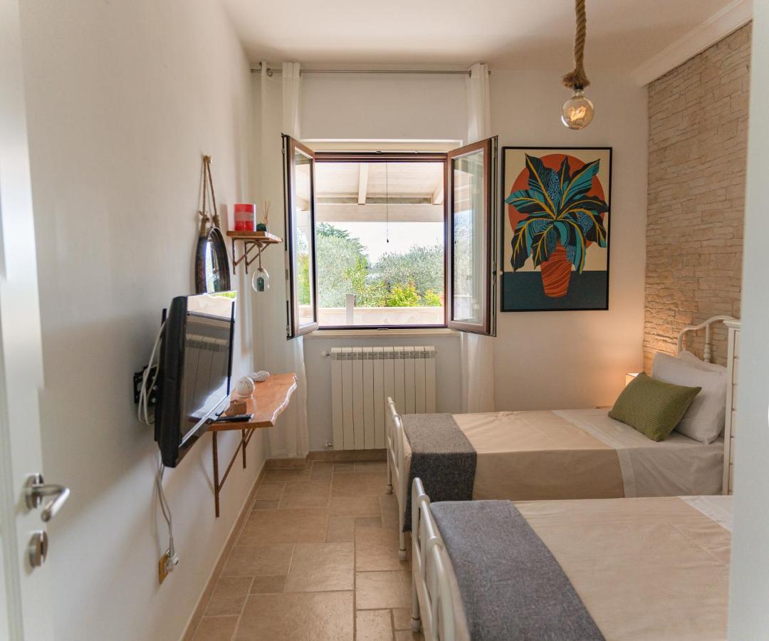 אוסטוני Villa Chanel Bellissima Villa Con Piscina Immersa Nella Valle D'Itria מראה חיצוני תמונה