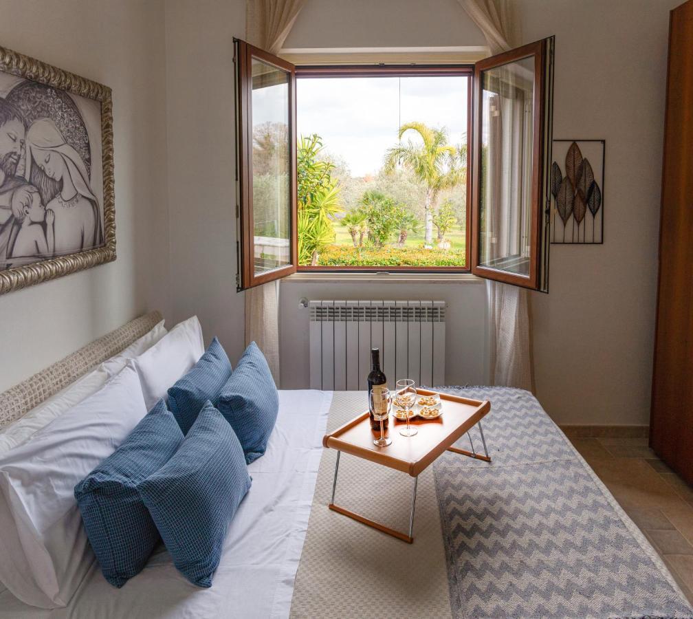 אוסטוני Villa Chanel Bellissima Villa Con Piscina Immersa Nella Valle D'Itria מראה חיצוני תמונה
