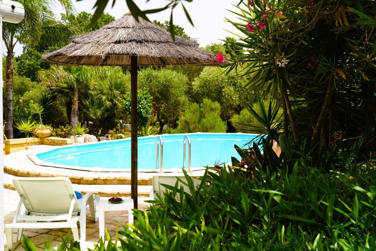 אוסטוני Villa Chanel Bellissima Villa Con Piscina Immersa Nella Valle D'Itria מראה חיצוני תמונה
